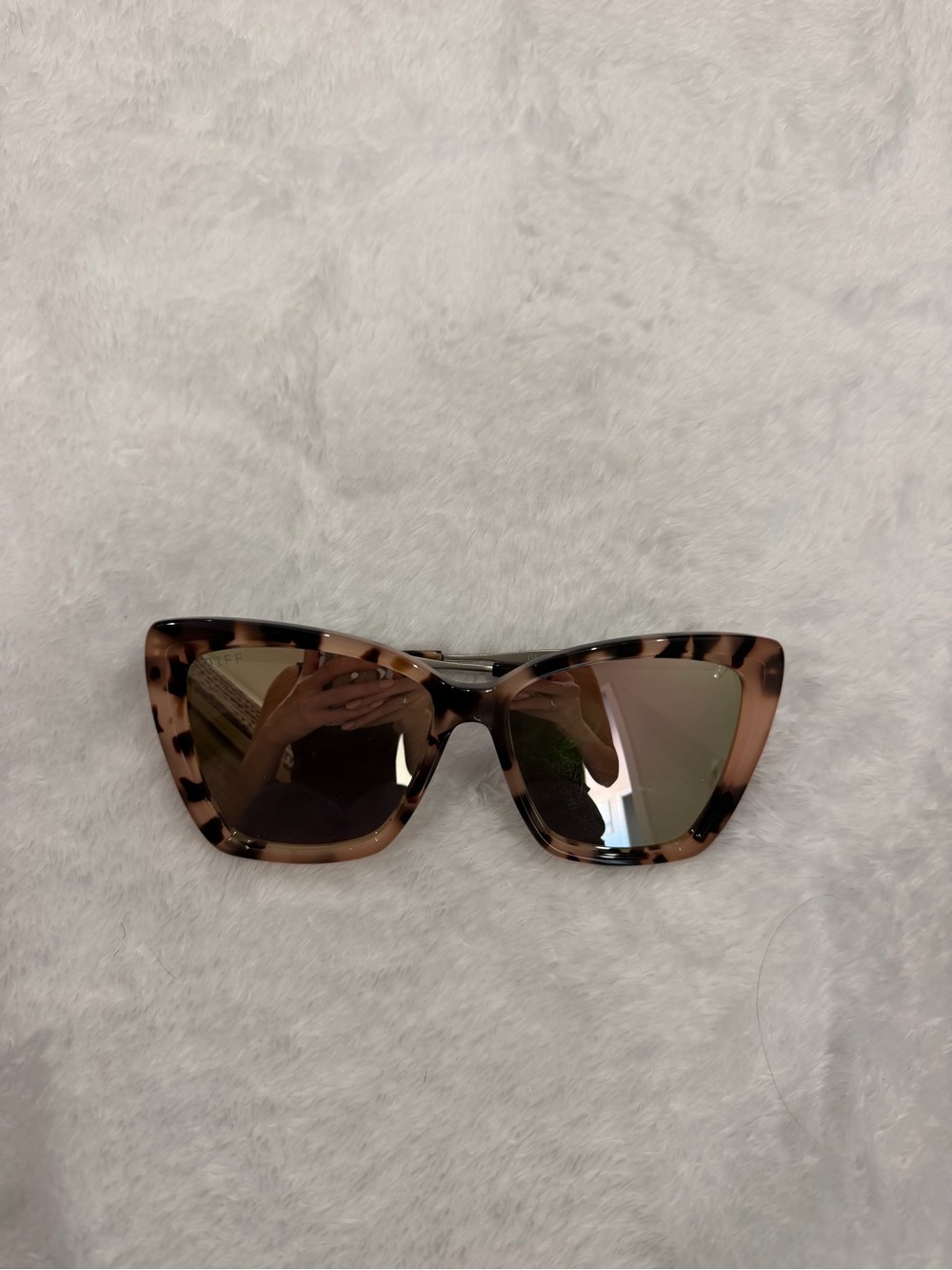 Diff Eyewear Tortoiseshell Cat-Eye Sunglasses with Brown Mirrored Lenses